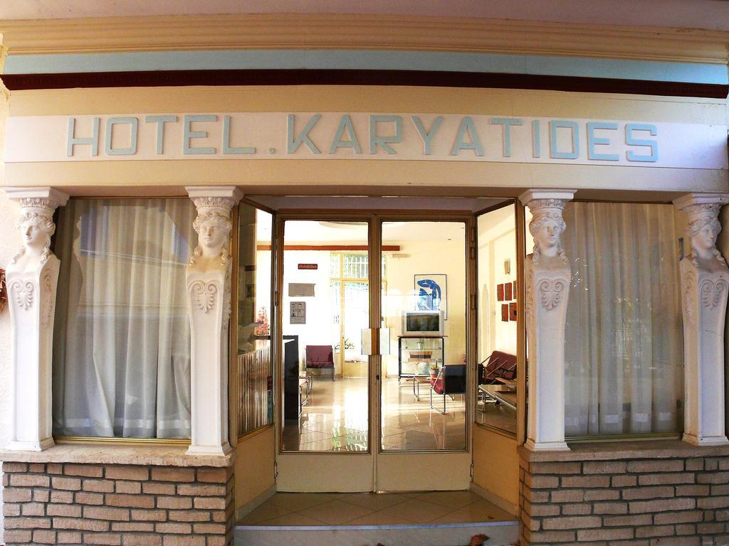 Hotel Karyatides Agia Marina  المظهر الخارجي الصورة